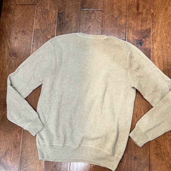Slightly used polo sweater by Ralph Lauren in size small - Picture 4 of 4
